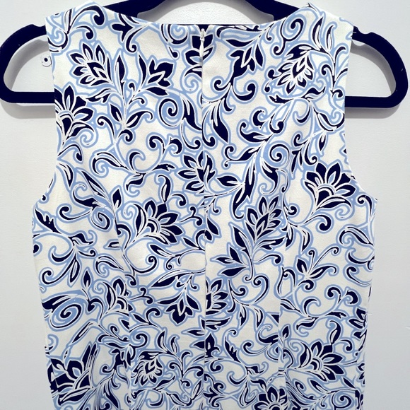 London Times Petite Shift Dress Sleeveless Blue White Floral Dress 4P NWOT - Picture 7 of 12